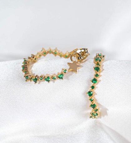 Capella hoops earrings - Emerald cubic
